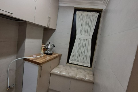 پرده پشت دری حریر ساده کد ۱۰۰۱۳