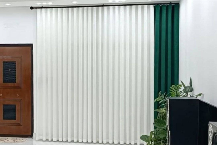 پرده مینیمال مخمل شانل کد ۱۰۰۲۱